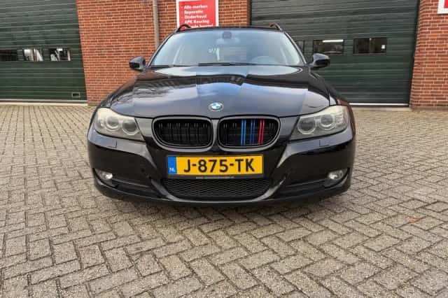 BMW 3-Serie (2009) thumbnail 4