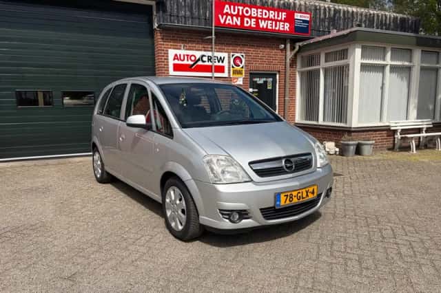 Opel Meriva (2008) thumbnail 4