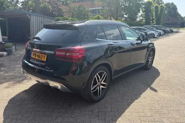 Mercedes-Benz GLA-Klasse (2017) thumbnail 6