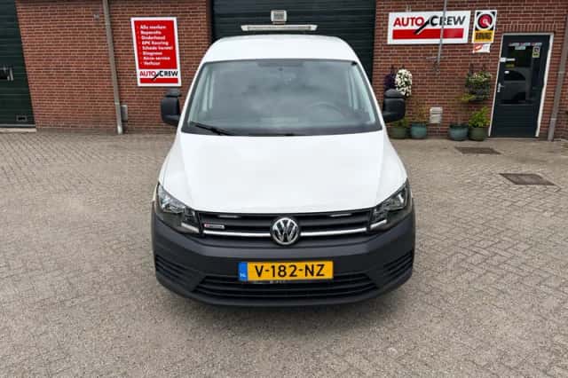 Volkswagen Caddy (2018) thumbnail 3