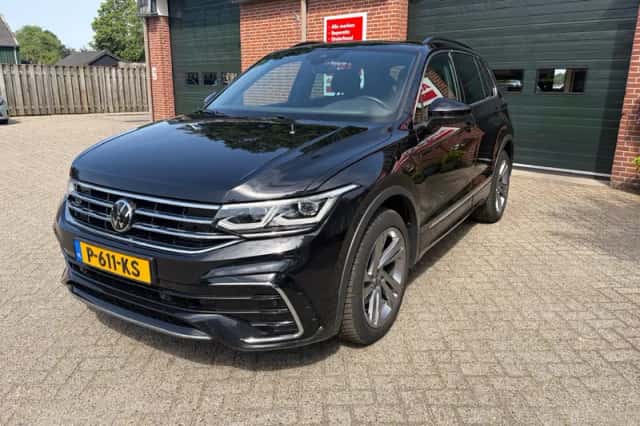 Volkswagen Tiguan (2022) thumbnail 2