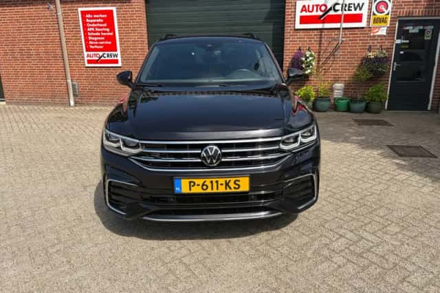 Volkswagen Tiguan (2022) thumbnail 3