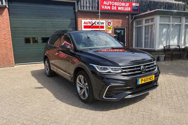 Volkswagen Tiguan (2022) thumbnail 4