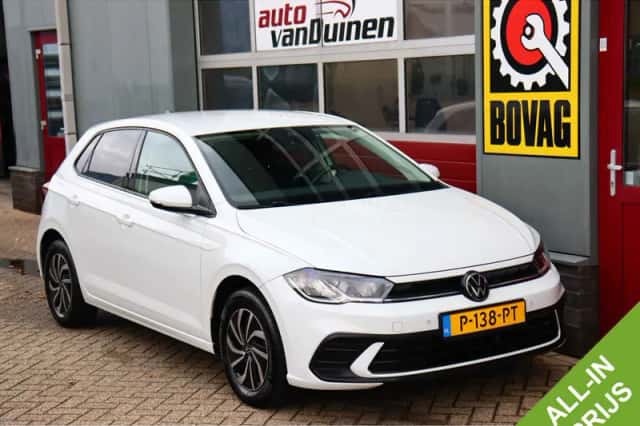 Volkswagen Polo (2022) thumbnail 1
