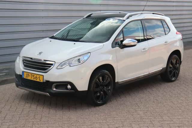 Peugeot 2008 (2016) thumbnail 6