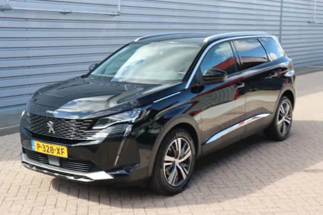 Peugeot 5008 (2022) thumbnail 6
