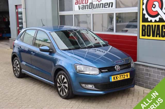 Volkswagen Polo (2016) thumbnail 1