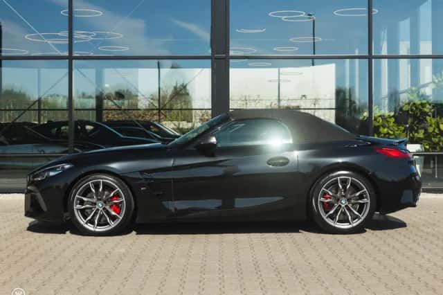 BMW Z4 (2021) thumbnail 3