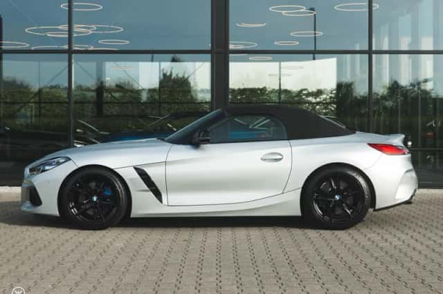 BMW Z4 (2020) thumbnail 3