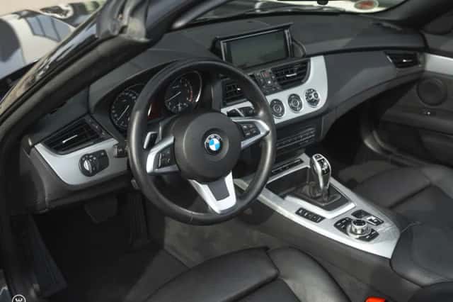 BMW Z4 (2016) thumbnail 5