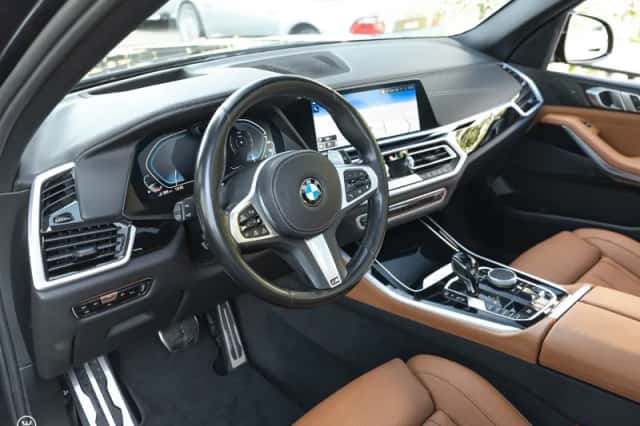 BMW X5 (2021) thumbnail 5