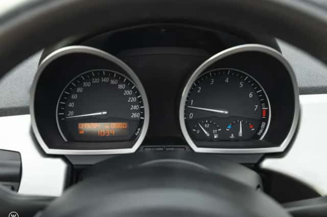 BMW Z4 (2007) thumbnail 6