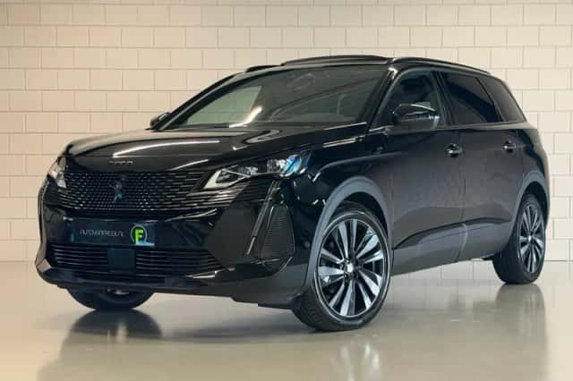 Peugeot 5008 (2022) thumbnail 1