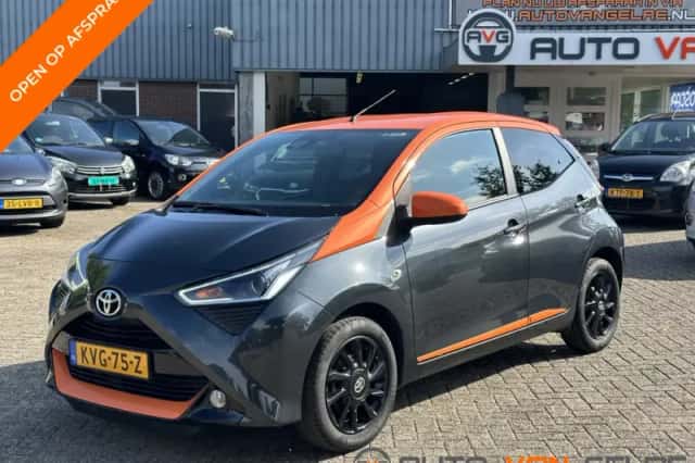 Toyota Aygo (2020) thumbnail 1
