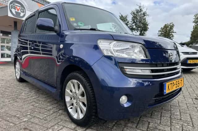 Daihatsu Materia (2007) thumbnail 2