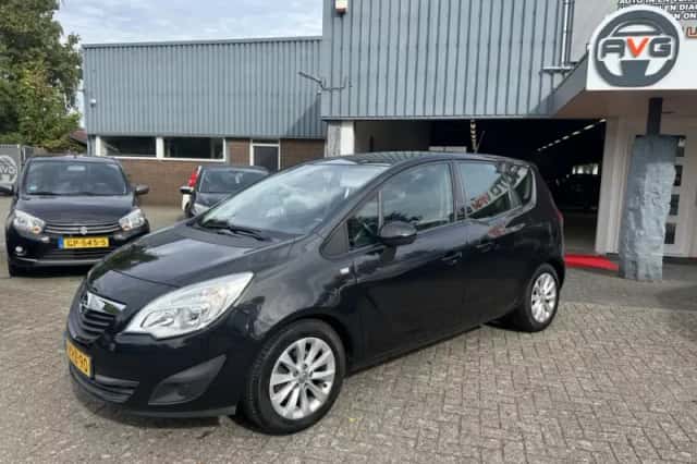 Opel Meriva (2013) thumbnail 2