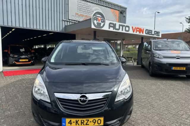 Opel Meriva (2013) thumbnail 3
