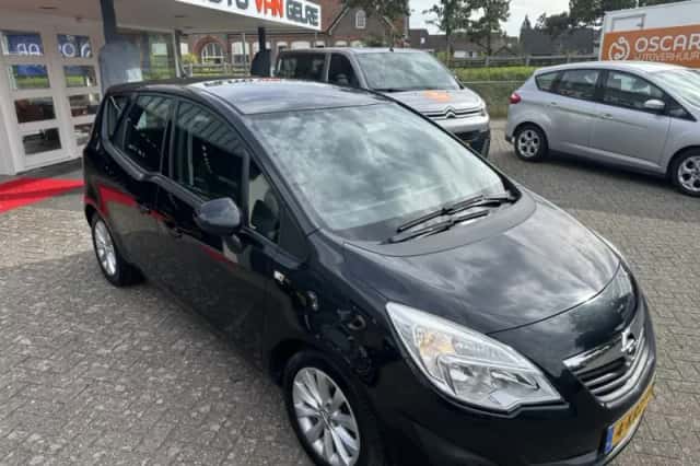 Opel Meriva (2013) thumbnail 4