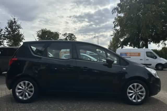 Opel Meriva (2013) thumbnail 6
