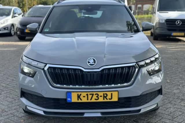 Škoda Kamiq (2021) thumbnail 2