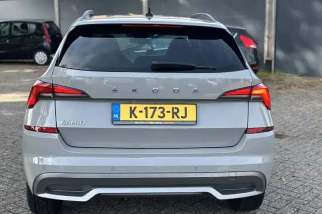 Škoda Kamiq (2021) thumbnail 5