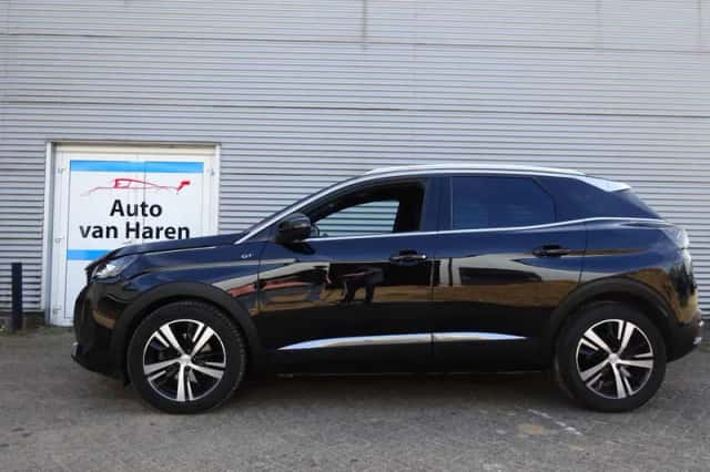 Peugeot 3008 (2021) thumbnail 2