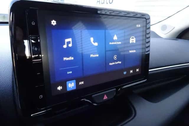 Mazda 2 Hybrid (2025) thumbnail 5
