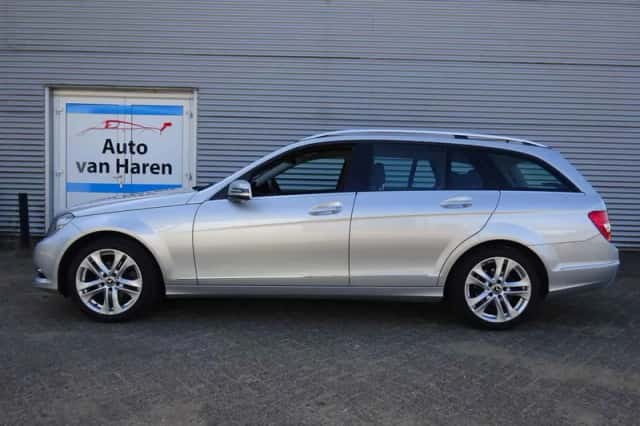 Mercedes-Benz C-Klasse (2014) thumbnail 2