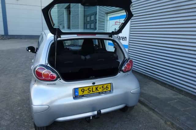 Toyota Aygo (2013) thumbnail 5