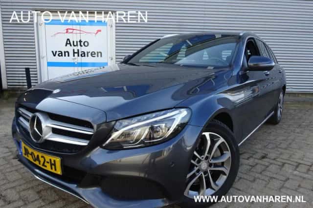 Mercedes-Benz C-Klasse (2016) thumbnail 1