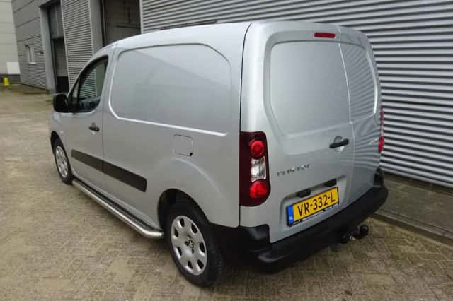 Peugeot Partner (2015) thumbnail 4