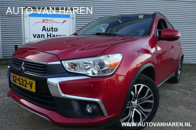 Mitsubishi ASX (2017) thumbnail 1
