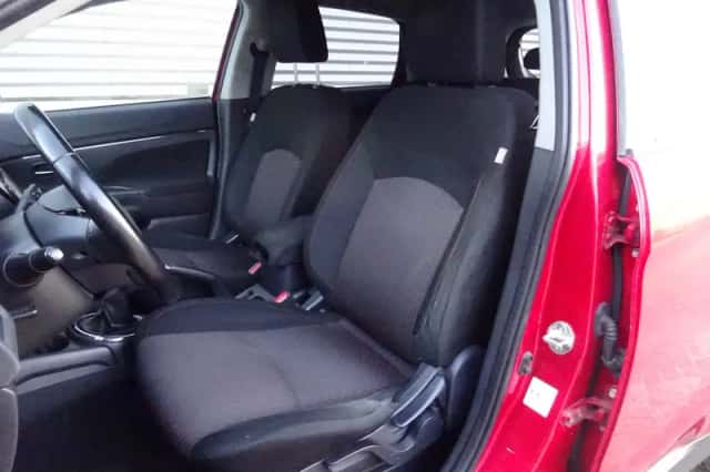 Mitsubishi ASX (2017) thumbnail 4