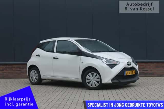 Toyota Aygo (2019) thumbnail 1