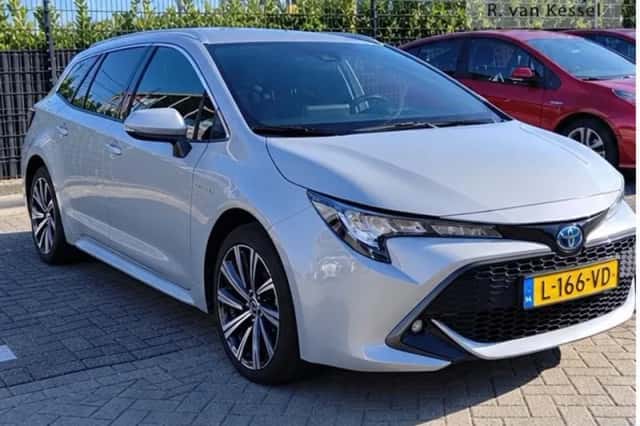 Toyota Corolla (2021) thumbnail 4