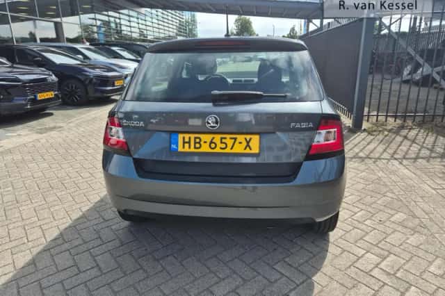 Škoda Fabia (2015) thumbnail 6