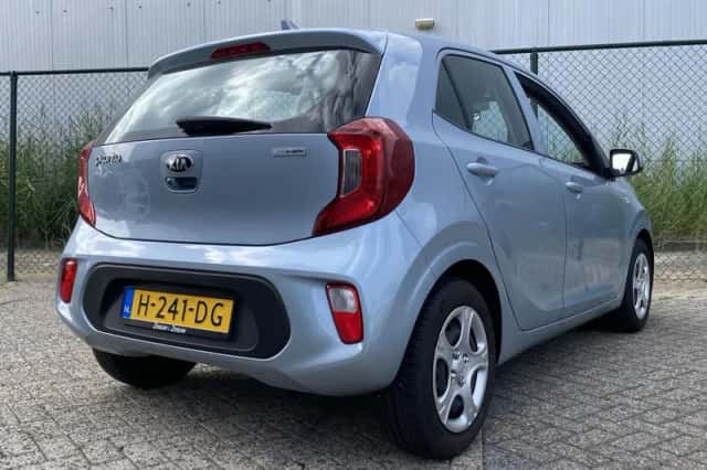 Kia Picanto (2020) thumbnail 4