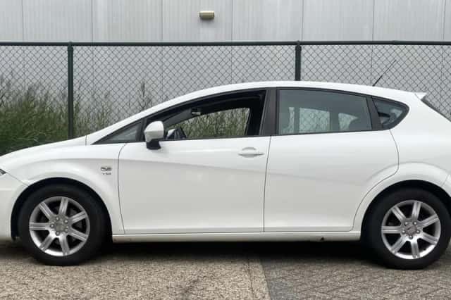 SEAT Leon (2009) thumbnail 2