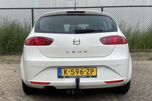 SEAT Leon (2009) thumbnail 5