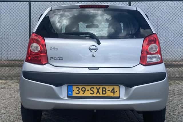 Nissan Pixo (2011) thumbnail 4