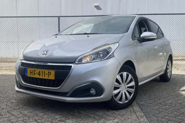 Peugeot 208 (2015) thumbnail 1