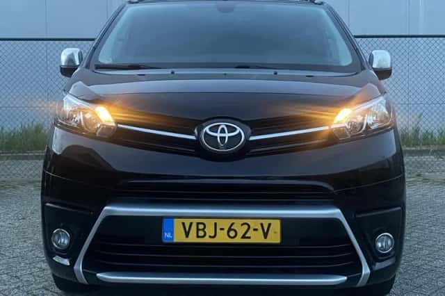 Toyota ProAce Worker (2019) thumbnail 3