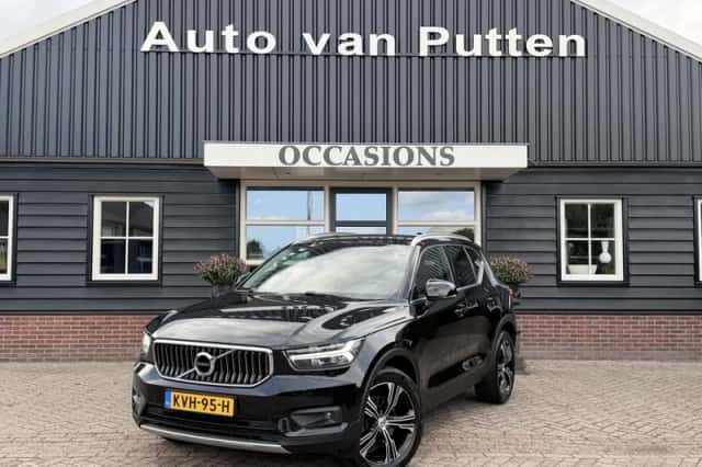 Volvo XC40 (2021) thumbnail 1