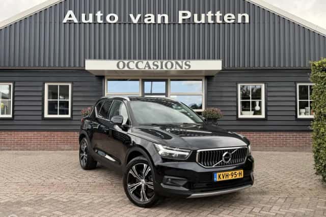 Volvo XC40 (2021) thumbnail 6