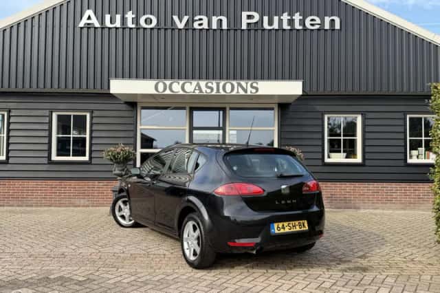 SEAT Leon (2006) thumbnail 3