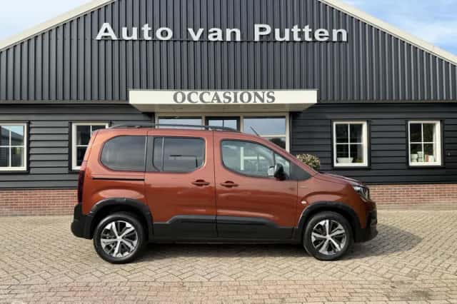 Peugeot Rifter (2020) thumbnail 5