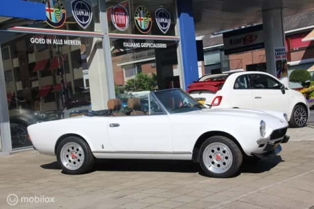 Fiat 124 Spider (1979) thumbnail 4