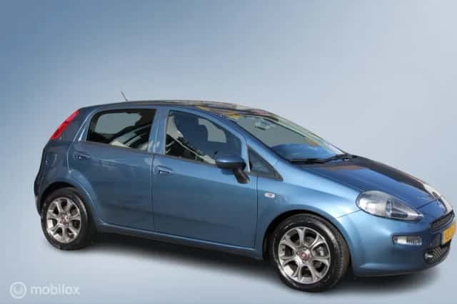 Fiat Punto (2019) thumbnail 1