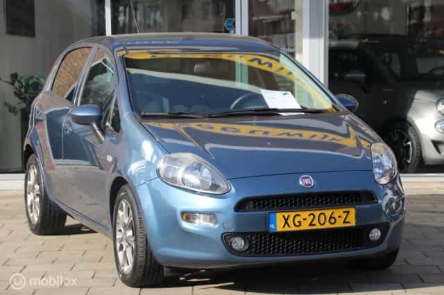 Fiat Punto (2019) thumbnail 3