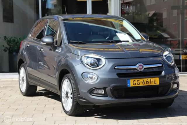 Fiat 500 (2015) thumbnail 2